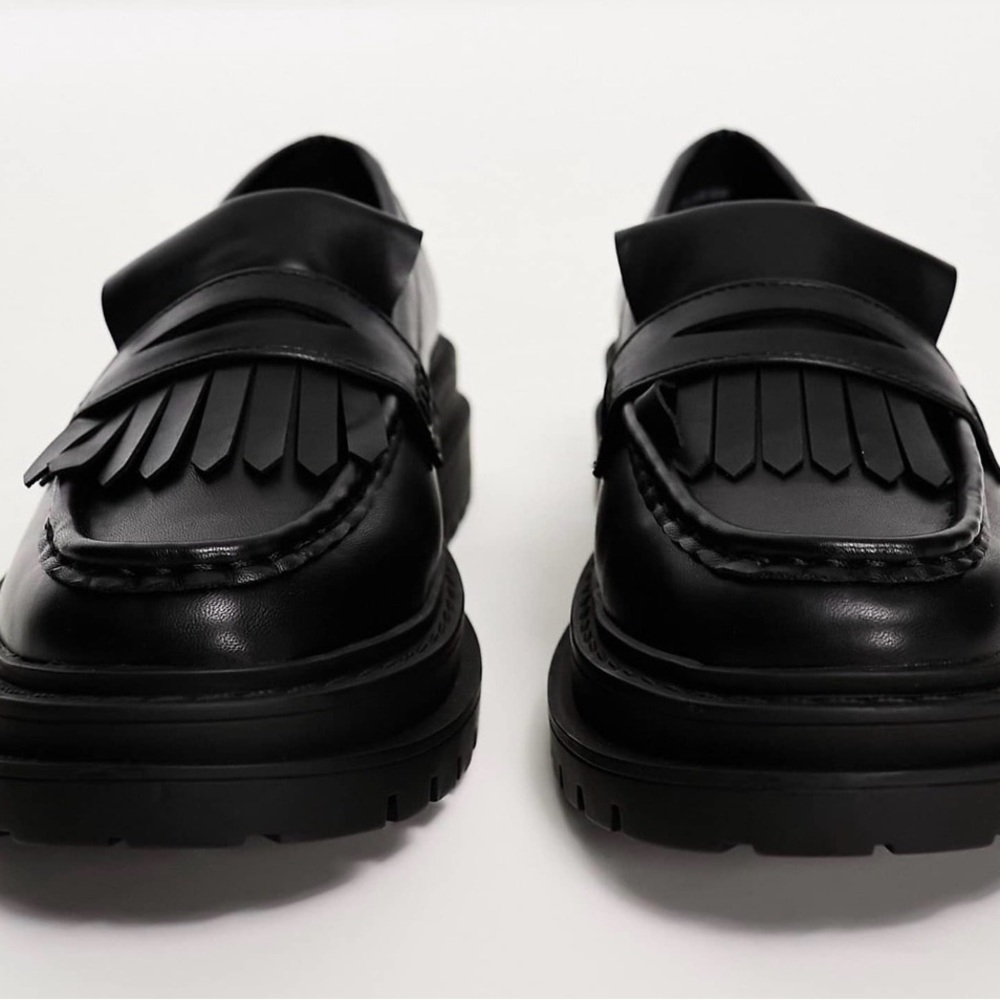 ASOS design wide fit majesty chunky fringed loafers - Picture 2 of 3